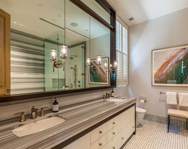 618 N Beverly Drive - Photo Thumbnail 19