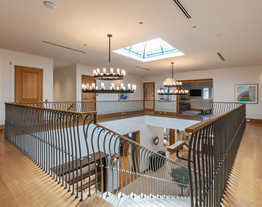 618 N Beverly Drive - Photo Thumbnail 12