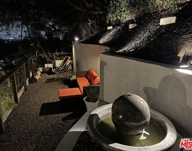 1761 N Orange Grove Avenue - Photo Thumbnail 41