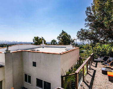 1761 N Orange Grove Avenue - Photo Thumbnail 32