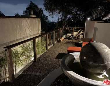 1761 N Orange Grove Avenue - Photo Thumbnail 42