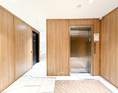 68 Gold Street - Photo Thumbnail 17