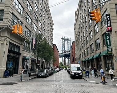 68 Gold Street - Photo Thumbnail 10