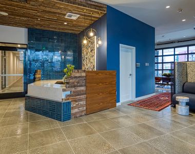8020 161st Ave Northeast - Photo Thumbnail 4