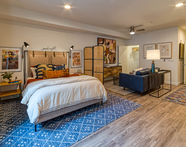 8020 161st Ave Northeast - Photo Thumbnail 18