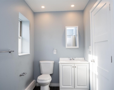 4001 Broadway - Photo Thumbnail 9