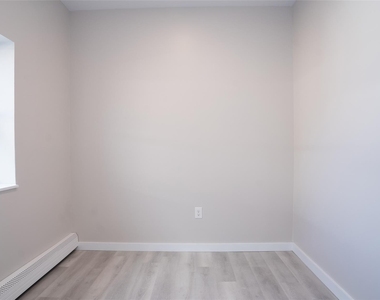 4001 Broadway - Photo Thumbnail 12