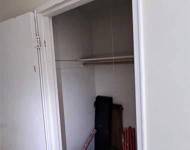 285 Sneden Place - Photo Thumbnail 5
