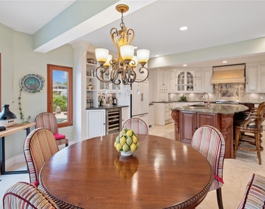 13 Seatuck Lane - Photo Thumbnail 11