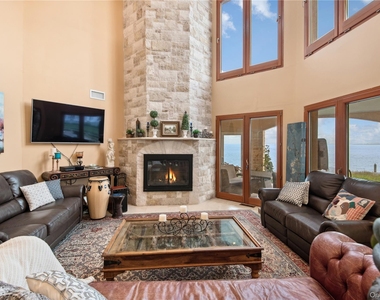 13 Seatuck Lane - Photo Thumbnail 10