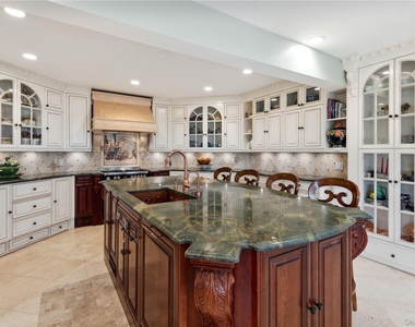 13 Seatuck Lane - Photo Thumbnail 18