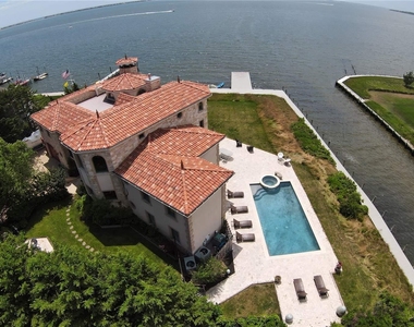 13 Seatuck Lane - Photo Thumbnail 29