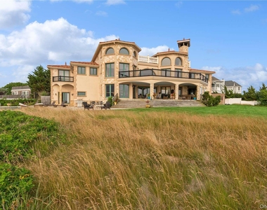 13 Seatuck Lane - Photo Thumbnail 2