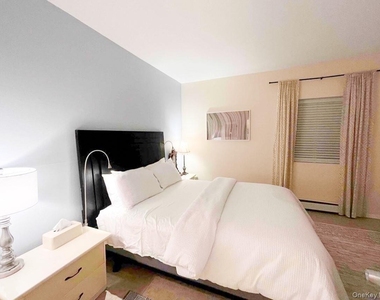 23 Pearl Street - Photo Thumbnail 8