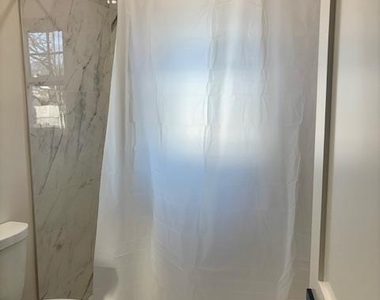 1026 Glen Cove Avenue - Photo Thumbnail 7