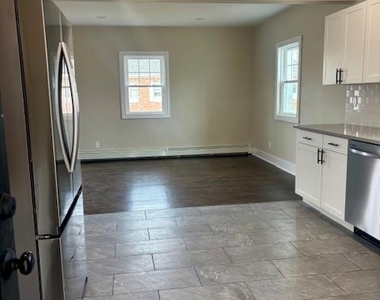 1026 Glen Cove Avenue - Photo Thumbnail 4