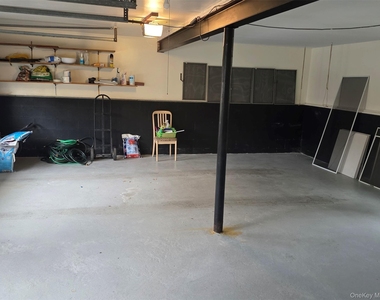 29 Carriage Hill Lane - Photo Thumbnail 25