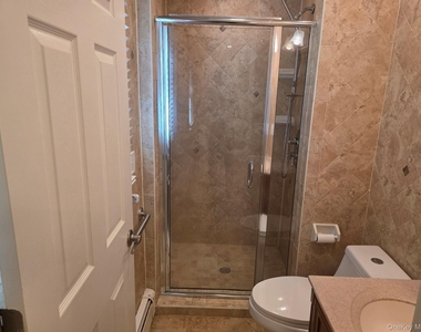 29 Carriage Hill Lane - Photo Thumbnail 2