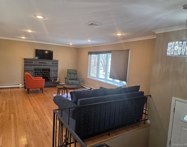 29 Carriage Hill Lane - Photo Thumbnail 12