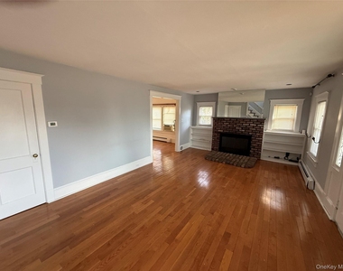 15 Maple Grove Street - Photo Thumbnail 6