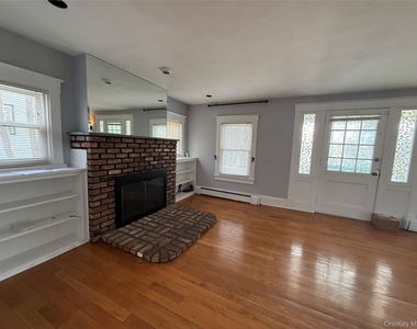 15 Maple Grove Street - Photo Thumbnail 7