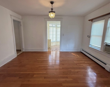 15 Maple Grove Street - Photo Thumbnail 13