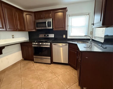 15 Maple Grove Street - Photo Thumbnail 15