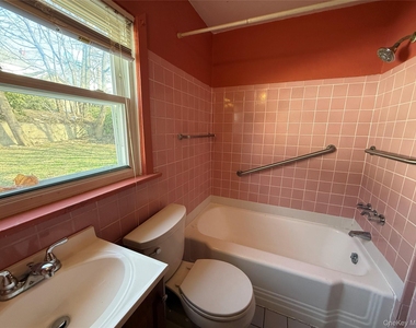 15 Maple Grove Street - Photo Thumbnail 11