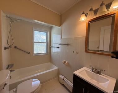 15 Maple Grove Street - Photo Thumbnail 12