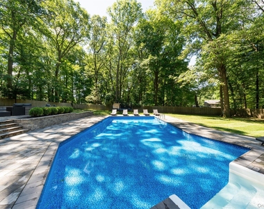 9 E Stemmer Lane - Photo Thumbnail 24