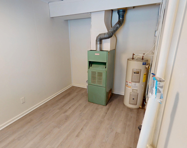 13 Hawley Avenue - Photo Thumbnail 4