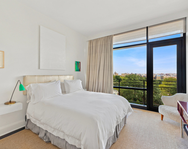 170 E End Avenue - Photo Thumbnail 16
