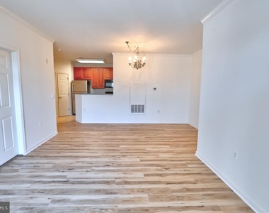 21216 Mcfadden Square - Photo Thumbnail 38