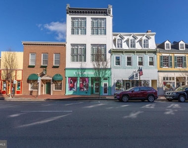 809 Caroline Street - Photo Thumbnail 11