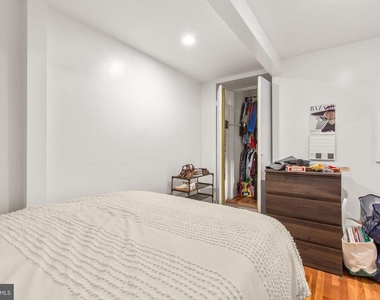 809 Caroline Street - Photo Thumbnail 7