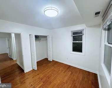 304 N 8th Street - Photo Thumbnail 6