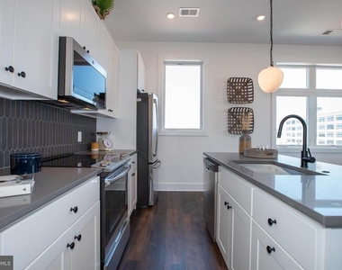 2940 W Thompson Street - Photo Thumbnail 37