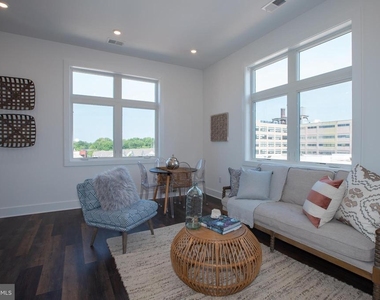 2940 W Thompson Street - Photo Thumbnail 20