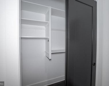 2940 W Thompson Street - Photo Thumbnail 18