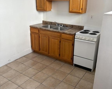 5135 Irving Street - Photo Thumbnail 4