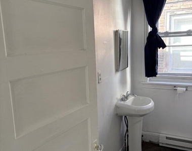 5135 Irving Street - Photo Thumbnail 9