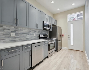 2024 E Fletcher Street - Photo Thumbnail 4