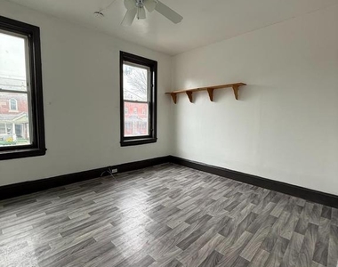 3258 N Park Avenue - Photo Thumbnail 7