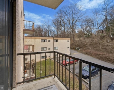 400 Glendale Road - Photo Thumbnail 20
