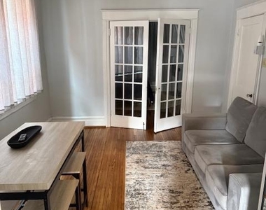 828 Hamilton Boulevard - Photo Thumbnail 9