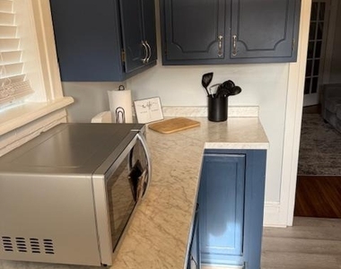 828 Hamilton Boulevard - Photo Thumbnail 2