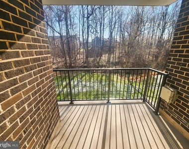 10244 Prince Place - Photo Thumbnail 4