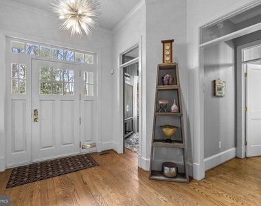 6603 Glenbrook Road - Photo Thumbnail 7