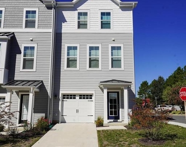 414 Waterfield Court - Photo Thumbnail 1