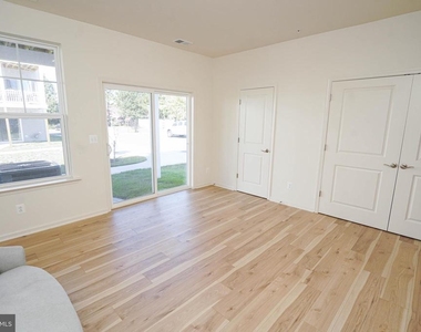 414 Waterfield Court - Photo Thumbnail 61